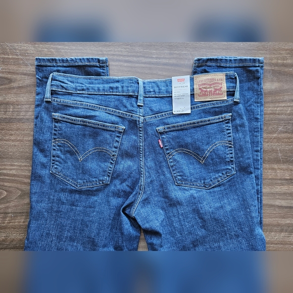 NWT Levi's Women's Boyfriend Jeans Mid Rise Tapered Leg Sz 10; 30x27 - Picture 5 of 7